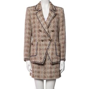 Veronica Beard business suit